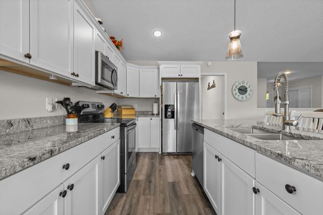 Kitchen island.jpg | Image 8