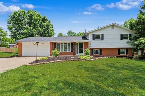 1705 Devonshire Lane, Mansfield, OH, 44907 | Card Image