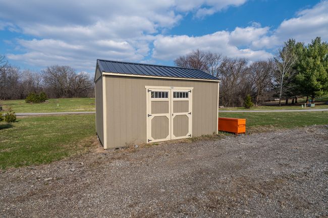 2578 Back Rd, House other with 4 bedrooms, 4 bathrooms and null parking in Burlington WI | Image 46