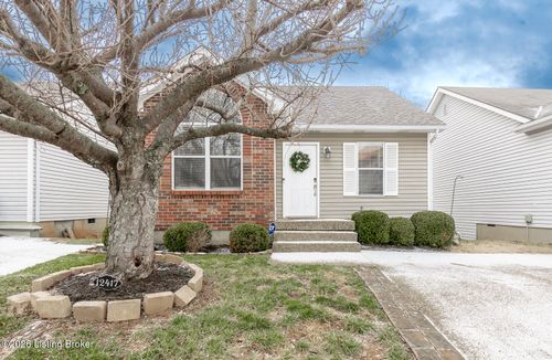 12417 Kiawah Ct, Louisville, KY, 40245-6431 | Card Image