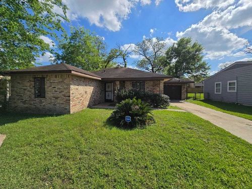 5118 Cortelyou Ln, Houston, TX, 77021-3112 | Card Image