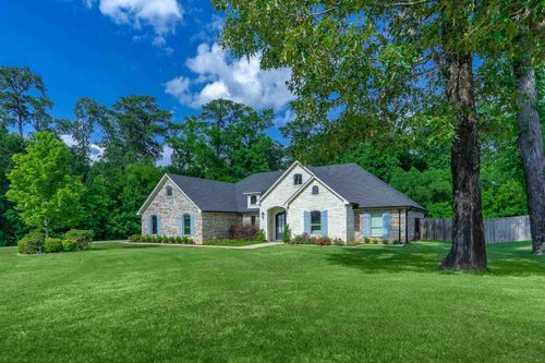 2424 Clayton St, Longview, TX, 75605-4142 | Card Image