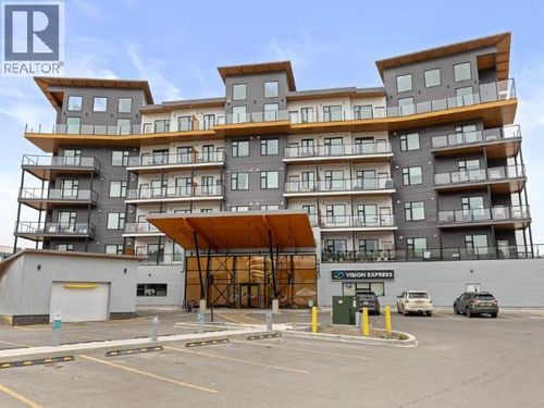 2240 2nd Ave, Whitehorse, YT, Y1A0X2 | Card Image