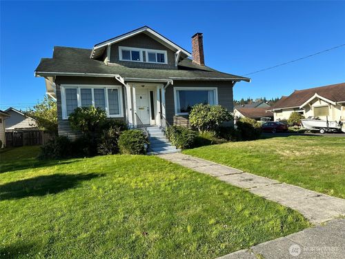 602 W 2nd St, Aberdeen, WA, 98520-4905 | Card Image