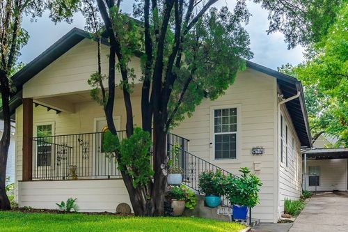 814 Cameron Ave, Dallas, TX, 75223-1335 | Card Image