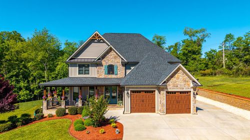 1210 Toni Ln, Forest, VA, 24551-5150 | Card Image