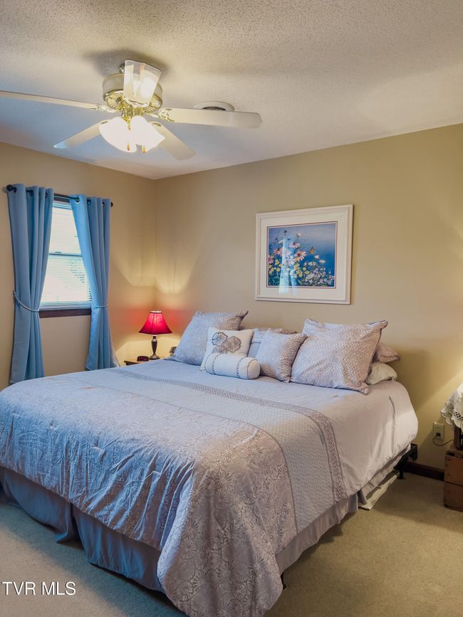 519 Foxgate Dr, House other with 3 bedrooms, 3 bathrooms and null parking in Erwin TN | Image 28