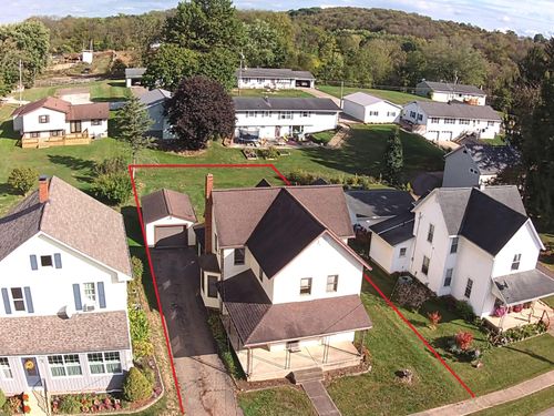 302 Cedar St, Danville, OH, 43014-9872 | Card Image