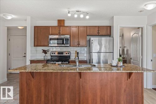 114-12650 142 Ave Nw, Edmonton, AB, T5X0J4 | Card Image