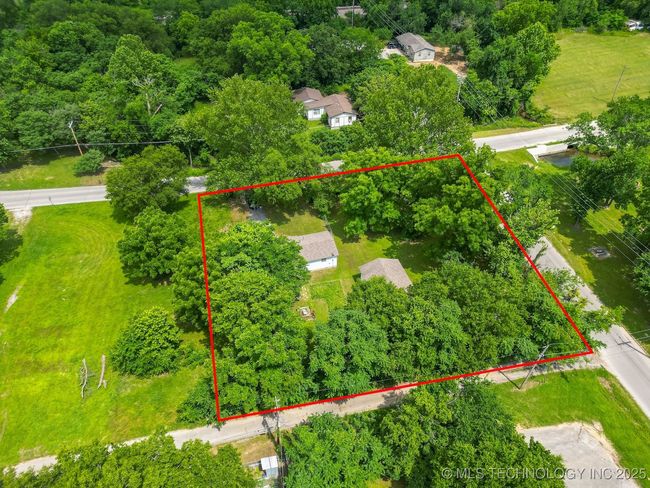 714 Maple St, House other with 2 bedrooms, 1 bathrooms and null parking in Sapulpa OK | Image 35