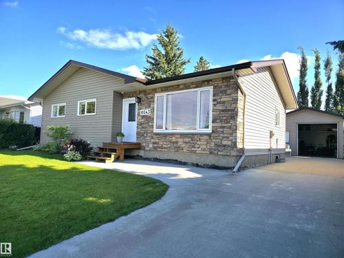 10543 109 St, Westlock, AB, T7P1A9 | Card Image