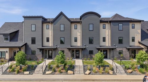 4160 Arthur Dr, Fargo, ND, 58104-4574 | Card Image