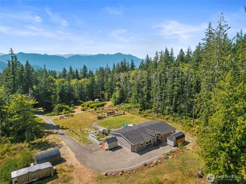 301 Song Dog Holw, Quilcene, WA, 98376-9532 | Card Image