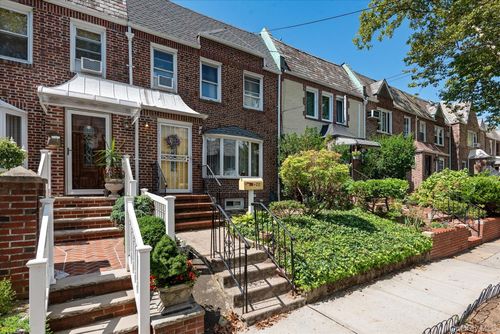 64-22 79th St, Middle Village, NY, 11379-2348 | Card Image
