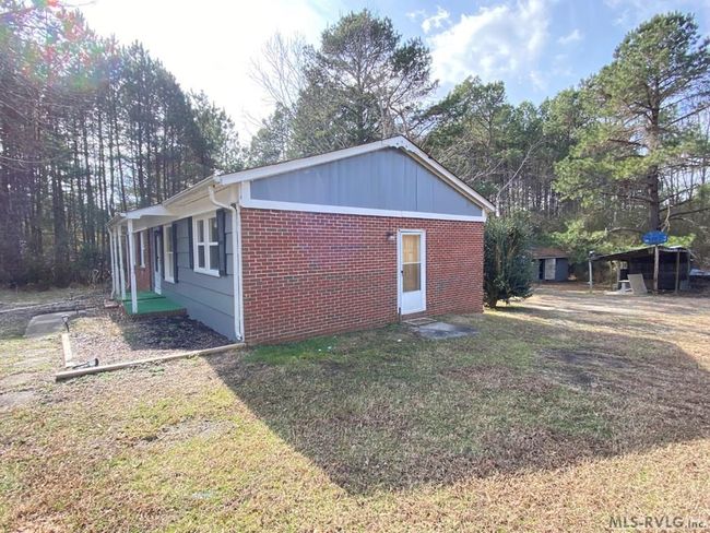 1711 Clover Rd, House other with 3 bedrooms, 1 bathrooms and null parking in La Crosse VA | Image 5