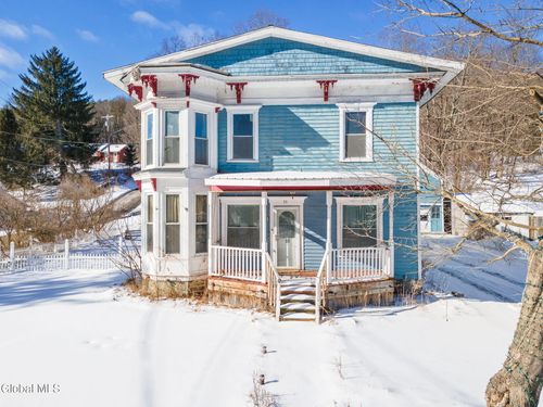 39 Water St, Worcester, NY, 12197-7704 | Card Image