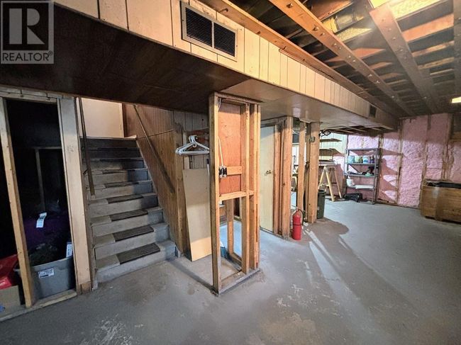 68 Neebig Ave, Home with 3 bedrooms, 2 bathrooms and null parking in Manitouwadge ON | Image 25