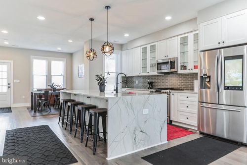 805 Jefferson St Nw, WASHINGTON, DC, 20011-2911 | Card Image