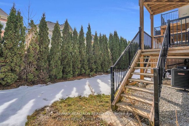 178 Golden Trail, House attached with 5 bedrooms, 4 bathrooms and 1 parking in Vaughan ON | Image 37