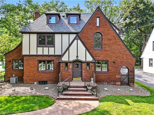 2208 Cleveland Rd, Wooster, OH, 44691-1710 | Card Image