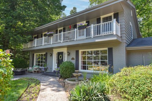 3424 W Riviera Court, Mequon, WI, 53092 | Card Image