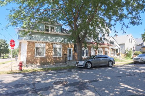 3702-3700 E Pulaski Avenue, Cudahy, WI, 53110 | Card Image