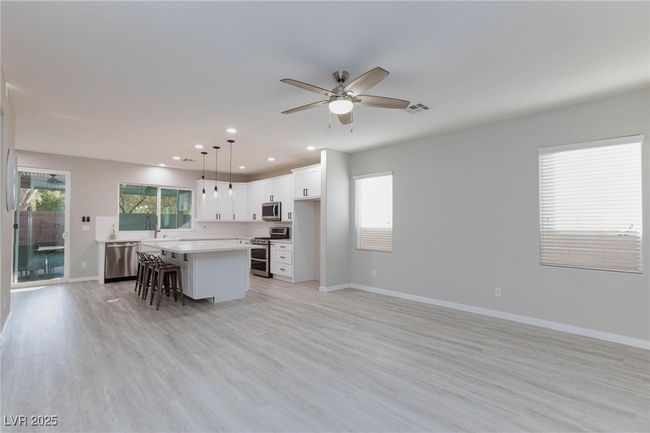 9085 Bridal Creek Ave, House other with 5 bedrooms, 3 bathrooms and null parking in Las Vegas NV | Image 24
