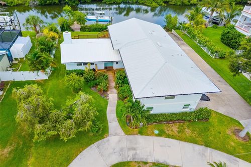 4218 Pompano Ln, Palmetto, FL, 34221-5622 | Card Image