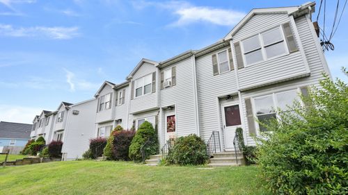 apt-2-6-6 Hakim St, Danbury, CT, 06810-5372 | Card Image