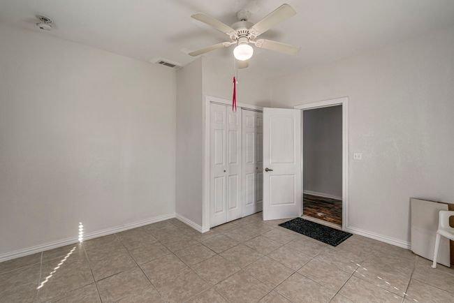 323 W University Ave, House other with 3 bedrooms, 2 bathrooms and null parking in Waxahachie TX | Image 23