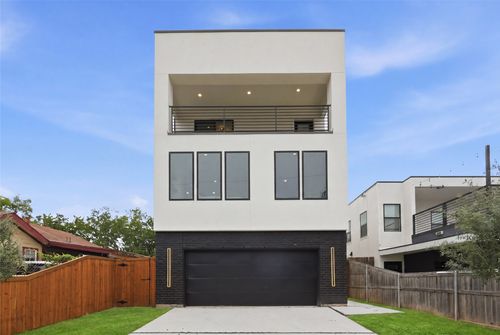 4009 Finis Ln, Dallas, TX, 75212-1729 | Card Image