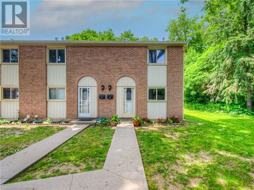 99-165 Green Valley Dr, Kitchener, ON, N2P1K3 | Card Image