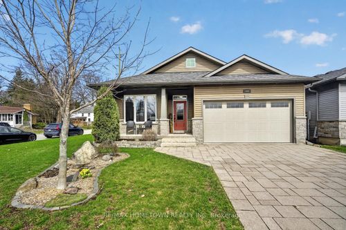 440 Brock St, Brockville, ON, K6V7H9 | Card Image