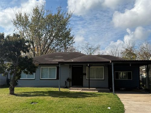 1401 Pugh Dr, Galena Park, TX, 77547-2125 | Card Image