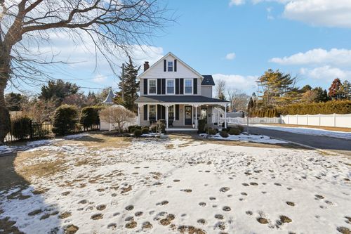 74 Bay Ave, Bayport, NY, 11705-2002 | Card Image