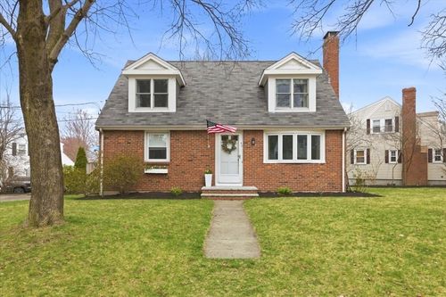 80 Willard St, Dedham, MA, 02026-6125 | Card Image