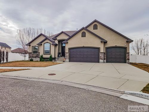 4922 Casa Grande Dr, Ammon, ID, 83401-5192 | Card Image