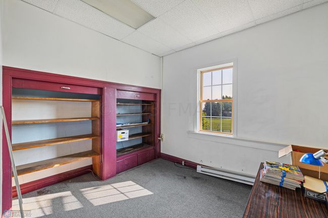 Room inside classroom | Image 38