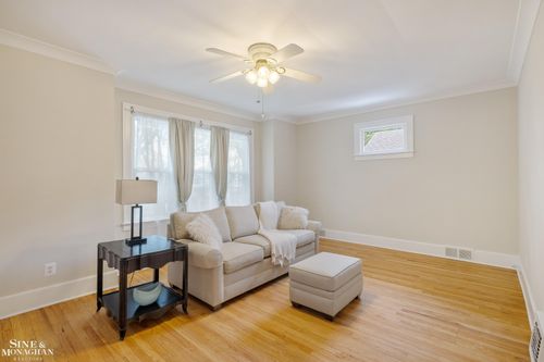 1332 Maryland St, Grosse Pointe Park, MI, 48230-1006 | Card Image