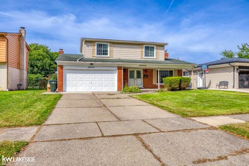 36855 Kyro Ct, Sterling Heights, MI, 48310-4600 | Card Image