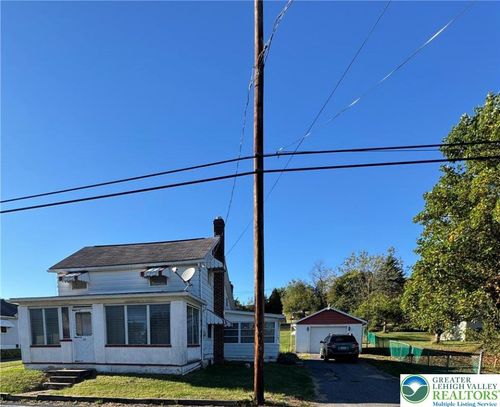526 Fairyland Rd, Lehighton, PA, 18235-9046 | Card Image