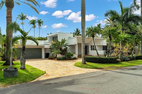 18 Nurmi Dr, Fort Lauderdale, FL, 33301-1403 | Card Image