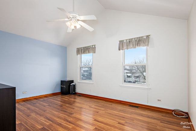 Primary Bedroom | Image 17