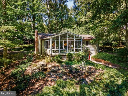 8531 Hill Spring Dr, Lutherville Timonium, MD, 21093-4531 | Card Image