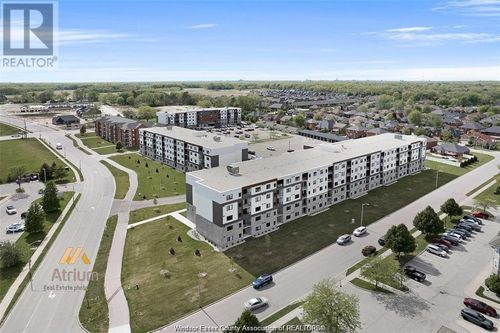 416-2550 Sandwich Pky W, Lasalle, ON, N9H0N4 | Card Image