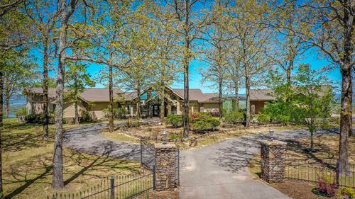 450 Cliffview Dr, Quitman, AR, 72131-9867 | Card Image