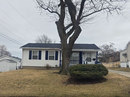 1105 6th St W, Milan, IL, 61264-3020 | Card Image