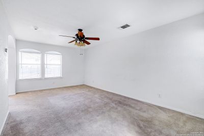 911 Canadian Goose, House other with 3 bedrooms, 2 bathrooms and null parking in San Antonio TX | Image 2