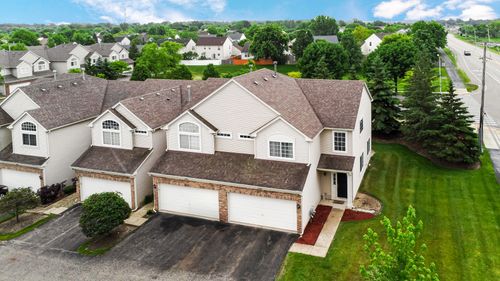 348 N Patriot Dr, Hainesville, IL, 60030-1015 | Card Image