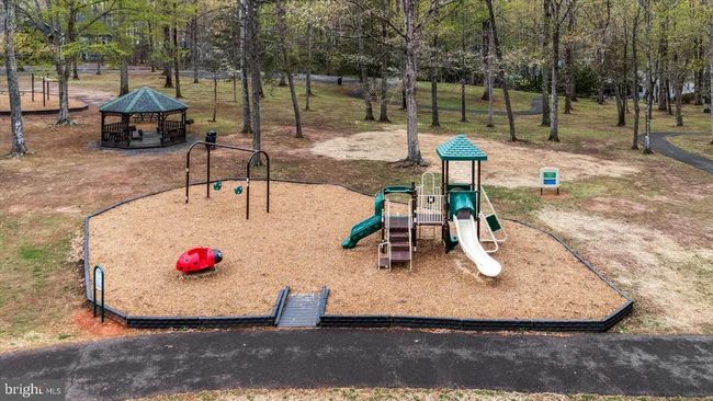 118 Monticello Cir, House other with 3 bedrooms, 2 bathrooms and null parking in LOCUST GROVE VA | Image 35